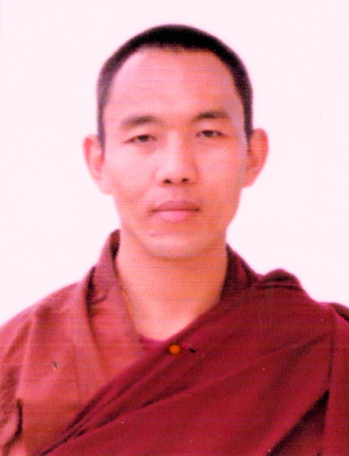 སྤྱི་འཐུས་མཁན་པོ་འཇམ་དཔལ་བསྟན་འཛིན།