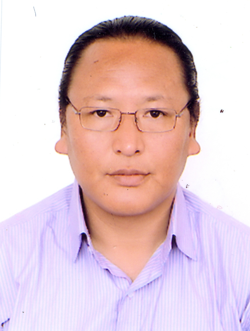 སྤྱི་འཐུས་གསེར་རྟ་ཚུལ་ཁྲིམས།